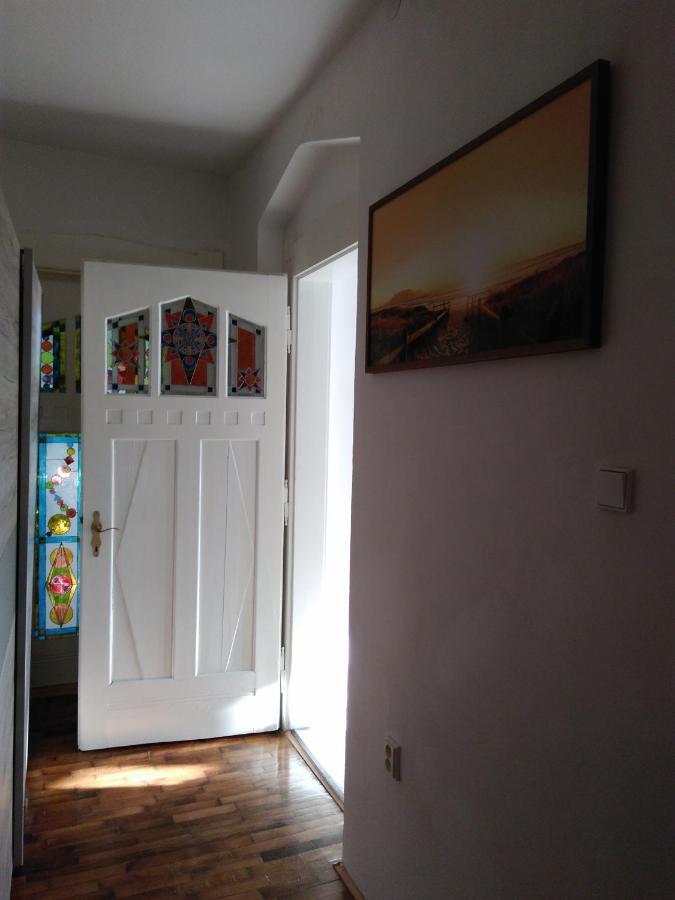 Art-House 2 Apartment เดชชิน ภายนอก รูปภาพ